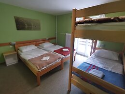 Hostel pod Vologom