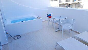 Naiades Marina Hotel