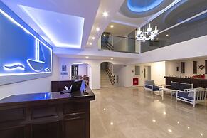 Naiades Marina Hotel