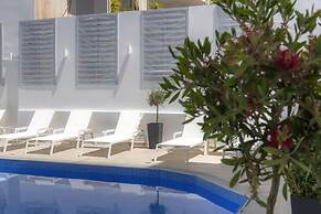 Naiades Marina Hotel