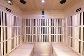 Naiades Marina Hotel