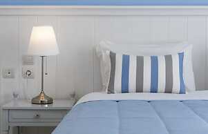 Naiades Marina Hotel