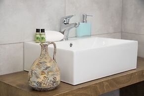 Naiades Marina Hotel