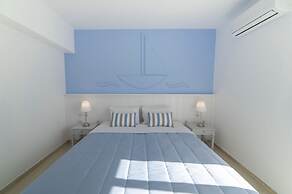 Naiades Marina Hotel