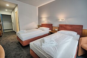 Hotel4you