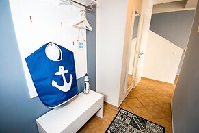 Apartments Alexandrinenstrasse