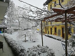 Agriturismo Tra Serra e Lago
