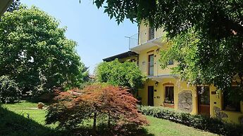 Agriturismo Tra Serra e Lago