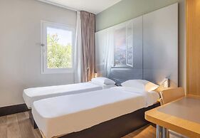 B&B Hotel Salon De Provence