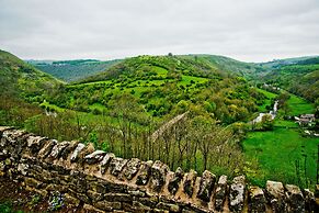 Monsal Head Hotel