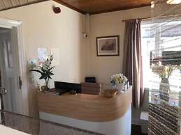Harris Guesthouse