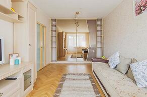 GM Apartment Bryanskaya 12