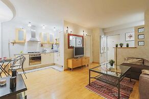 GM Apartment Smolenskaya 10