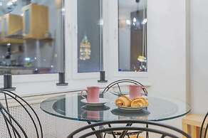 GM Apartment Smolenskaya 10