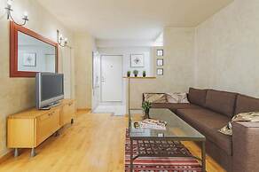 GM Apartment Smolenskaya 10