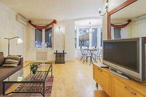 GM Apartment Smolenskaya 10