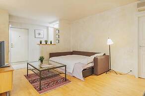 GM Apartment Smolenskaya 10