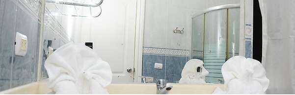 Casa con Piscina y Vigilancia 24H