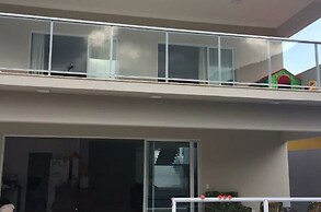 Casa com piscina em Caraguatatuba