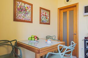 GM Apartment Ukrainskiy Bulvar 6