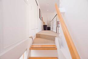 Billinghurst 2 by Be Local Argentina