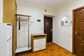 GM Apartment Oruzheynyi 5