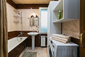 GM Apartment Oruzheynyi 5