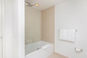 Private Ocean Condos - Hyde Beach Resort