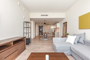 Private Luxury Condos at Costa Hollywood