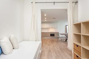 Private Luxury Condos at Costa Hollywood