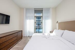 Private Luxury Condos at Costa Hollywood