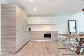 Private Luxury Condos at Costa Hollywood