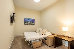 Private Luxury Condos at Costa Hollywood