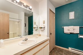 Adams Vacation At Windcliff 2 Bedroom Home by RedAwning