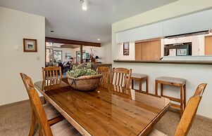 Adams Vacation At Windcliff 2 Bedroom Home by RedAwning