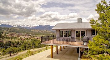 Kintzle Family Vacation At Windcliff 4 Bedroom Home by RedAwning