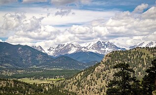 Kintzle Family Vacation At Windcliff 4 Bedroom Home by RedAwning