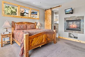 Garlands' Alpine Lodge Luxury Vacation At Windcliff 3 Bedroom Home by 