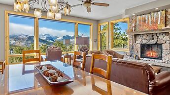 Garlands' Alpine Lodge Luxury Vacation At Windcliff 3 Bedroom Home by 