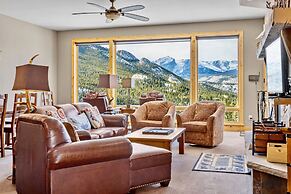 Garlands' Alpine Lodge Luxury Vacation At Windcliff 3 Bedroom Home by 