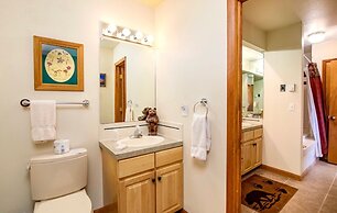 Tranquil Luxury Vacation At Windcliff 3 Bedroom Home by RedAwning