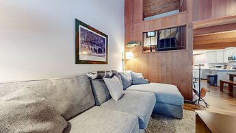 Winterset 12 Centrally Located, Cozy, Washer Dryer by RedAwning