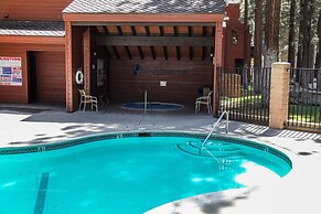 Winterset 12 Centrally Located, Cozy, Washer Dryer by RedAwning