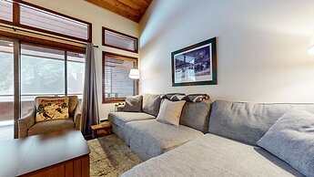 Winterset 12 Centrally Located, Cozy, Washer Dryer by RedAwning