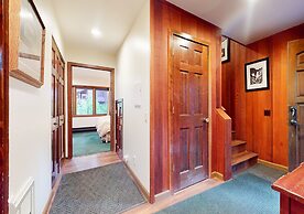 Winterset 12 Centrally Located, Cozy, Washer Dryer by RedAwning