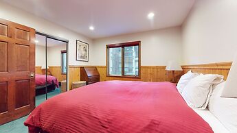 Winterset 12 Centrally Located, Cozy, Washer Dryer by RedAwning