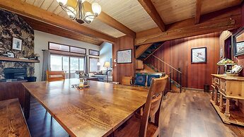 Winterset 12 Centrally Located, Cozy, Washer Dryer by RedAwning