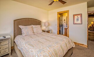 Mapes Luxury Vacation At Windcliff 5 Bedroom Home by RedAwning