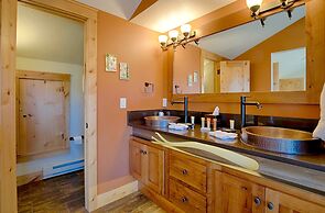 Mapes Luxury Vacation At Windcliff 5 Bedroom Home by RedAwning