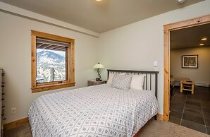 Mapes Luxury Vacation At Windcliff 5 Bedroom Home by RedAwning